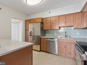 5505 Seminary Road 1106N, Falls Church VA 22041