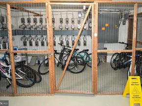 7336 Lee Highway 203, Falls Church VA 22046