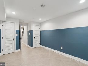 2518 Waverly Street, Philadelphia PA 19146