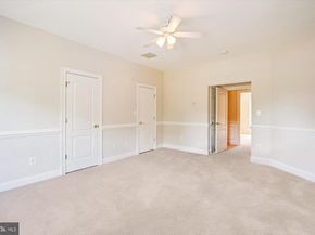 6975 Idylwood Road, Falls Church VA 22043