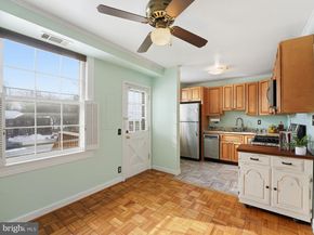 1400 S Edgewood Street 515, Arlington VA 22204