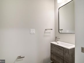 5005 Walnut Street, Philadelphia PA 19139