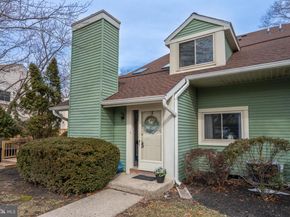 337 Green Meadow Lane, Horsham PA 19044