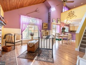 337 Green Meadow Lane, Horsham PA 19044