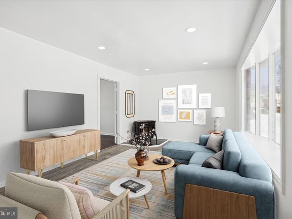 914 Avenue D, Langhorne PA 19047