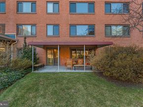 4201 Cathedral Avenue NW 118W, Washington DC 20016