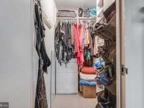 4201 Cathedral Avenue NW 118W, Washington DC 20016