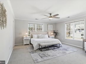 1633 S Taylor Street, Arlington VA 22204