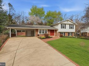 2122 Statute Lane, Vienna VA 22181