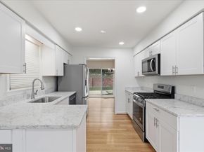 2122 Statute Lane, Vienna VA 22181