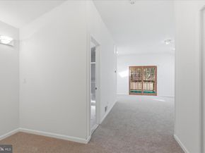 2122 Statute Lane, Vienna VA 22181