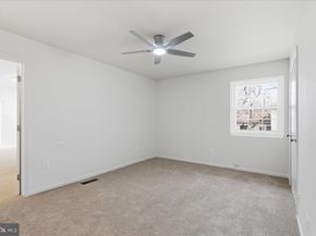 2122 Statute Lane, Vienna VA 22181