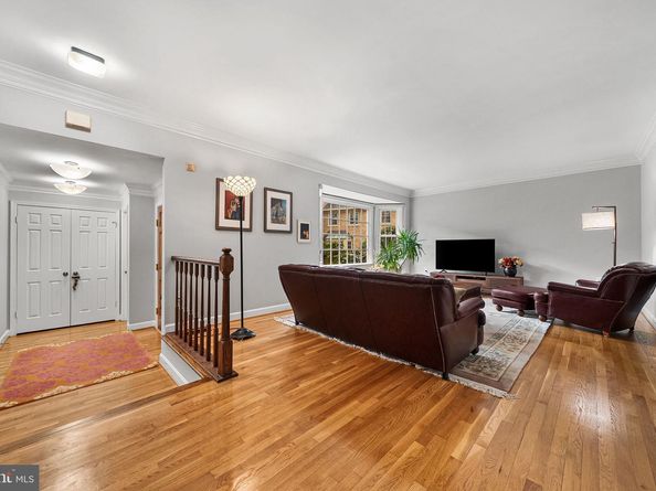 7308 Aynsley Lane, Mclean VA 22102