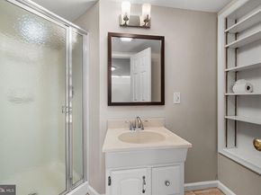 7308 Aynsley Lane, Mclean VA 22102