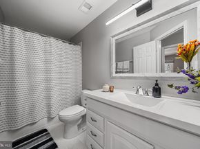 7308 Aynsley Lane, Mclean VA 22102