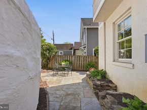 1815 N Highland Street, Arlington VA 22201