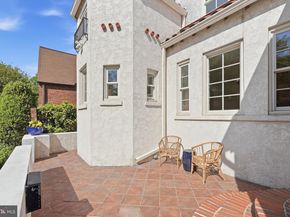 1815 N Highland Street, Arlington VA 22201