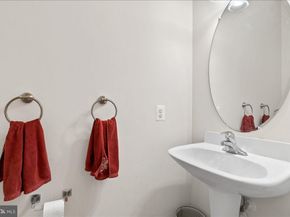 6475 Patuxent Vista Drive, Alexandria VA 22312