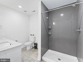 1433 Ogden Street, Philadelphia PA 19130