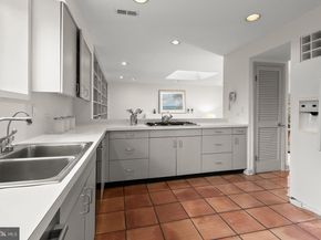 2400 44TH Street NW, Washington DC 20007