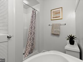 2400 44TH Street NW, Washington DC 20007