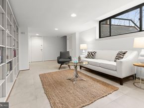 2400 44TH Street NW, Washington DC 20007