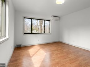 2400 44TH Street NW, Washington DC 20007