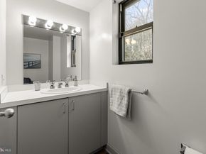 2400 44TH Street NW, Washington DC 20007