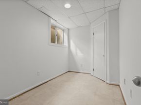 2400 44TH Street NW, Washington DC 20007