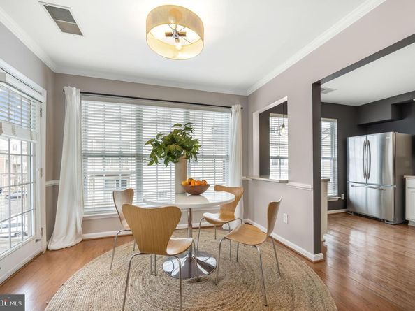 2495 Angeline Drive 303, Herndon VA 20171