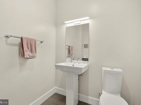 1628 11TH Street NW 102, Washington DC 20001