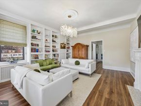 250 S 13TH Street 8E, Philadelphia PA 19107
