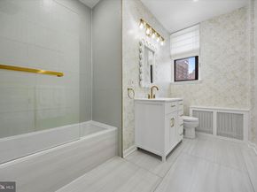 250 S 13TH Street 8E, Philadelphia PA 19107