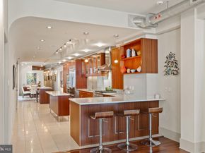 1606 Chestnut Street 2, Philadelphia PA 19103