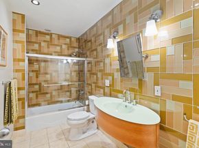 1606 Chestnut Street 2, Philadelphia PA 19103