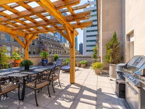 1600 Arch Street 1702, Philadelphia PA 19103
