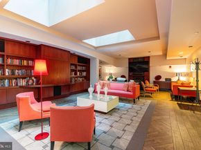 1600 Arch Street 1702, Philadelphia PA 19103