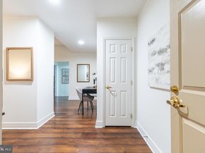 1600 Arch Street 1702, Philadelphia PA 19103
