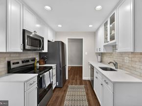 517 Florida Avenue T4, Herndon VA 20170