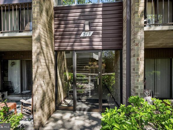 517 Florida Avenue T4, Herndon VA 20170