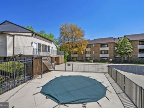 517 Florida Avenue T4, Herndon VA 20170