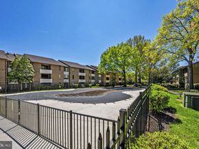 517 Florida Avenue T4, Herndon VA 20170