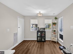 517 Florida Avenue T4, Herndon VA 20170