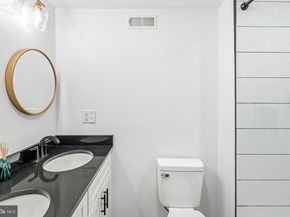 2426 S Alder Street, Philadelphia PA 19148