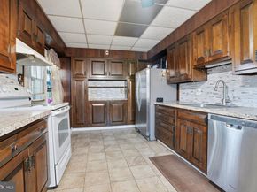 951 Wakeling Street, Philadelphia PA 19124