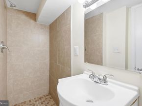 237 15TH Street SE, Washington DC 20003