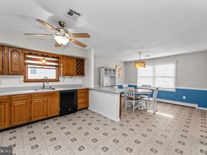 745 Tennyson Drive, Warminster PA 18974