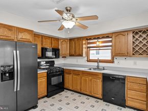 745 Tennyson Drive, Warminster PA 18974