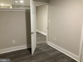 1343 S Hollywood Street, Philadelphia PA 19146