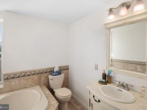 2320 Fitzwater Street, Philadelphia PA 19146